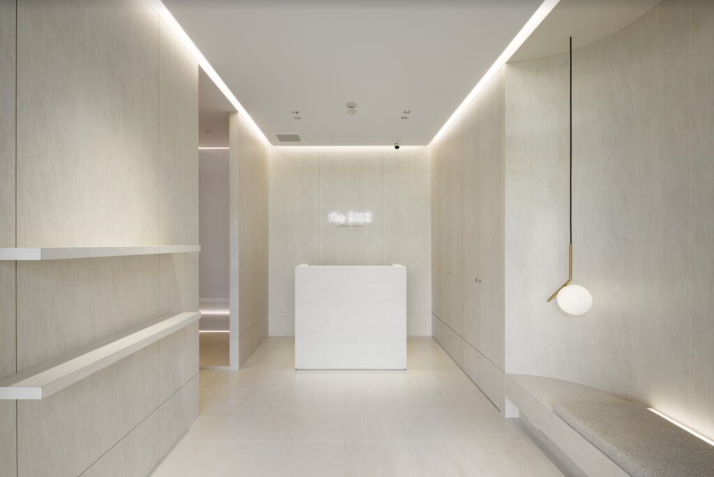 the SILK(ザシルク) 受付